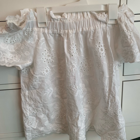 Top - Picture 2 of 3